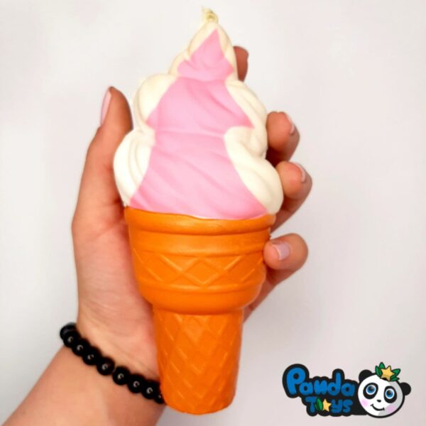 اسکوییشی بستنی قیفی دو رنگ